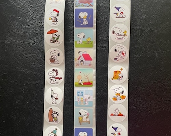 50 Kawaii Cute Snoopy Anime Cartoon Stickers for School Stationery Scrapbooking Anime Journaling Stickers, Envelope Seal Snoopy Stickers