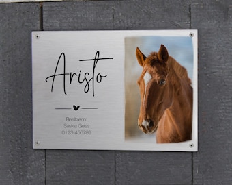 Personalisiert Boxenschild für Pferde Box - hochwertiges Edelstahlschild mit Fotodruck