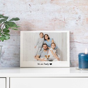 Photo cadeau famille, photo cadeau personnalisé, photo cadeaux ami, photo sur bois, photo sur planche de bois image 2