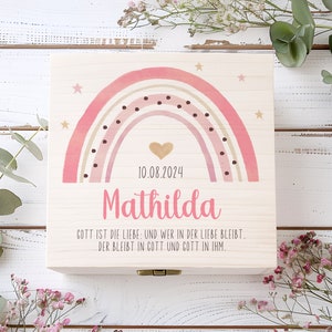 Taufe Geschenk Box, Personalisierte Holzbox als Taufgeschenk für Jungen und Mädchen mit Regenbogen und Name Bild 1