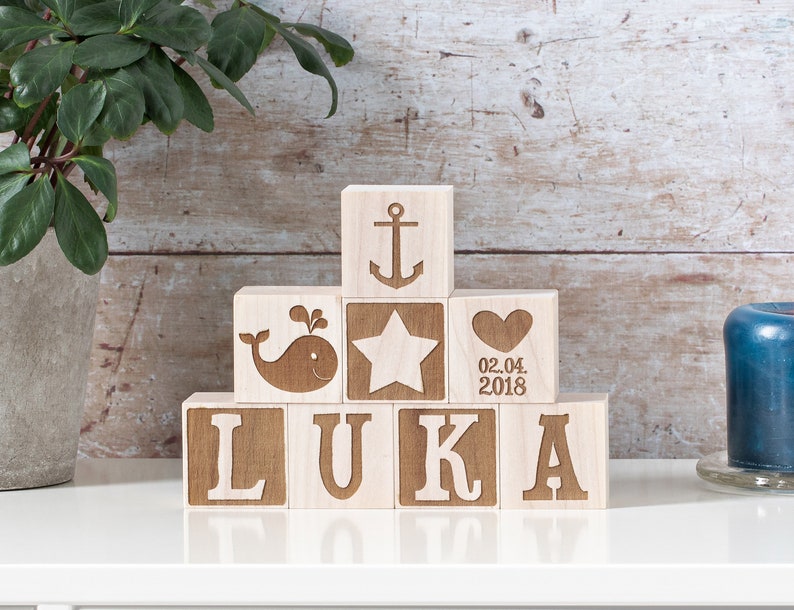 Cadeau spécial naissance Cubes en bois personnalisés pour filles et garçons Cadeau de baptême Bois d'érable de 5 cm image 10