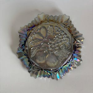 Vintage Indiana Iridescent Carnival Glass Harvest Grape Scalloped Fruit Bowl Tray