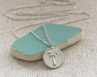 Sterling Silver Palm Tree Charm Necklace, Tropical Necklace, Palm Tree Coin Pendant, Minimal Summer Beach Necklace, Simple Resort Jewelry