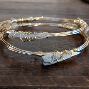 Wire wrapped shell beaded bracelets, white