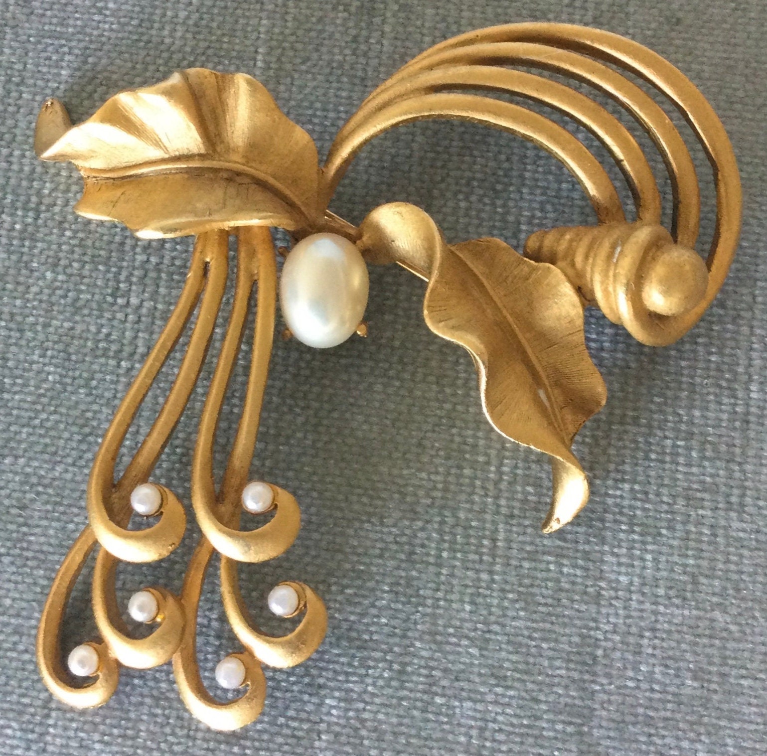 ブローチ DKNY Dkny Brooch - Etsy Canada
