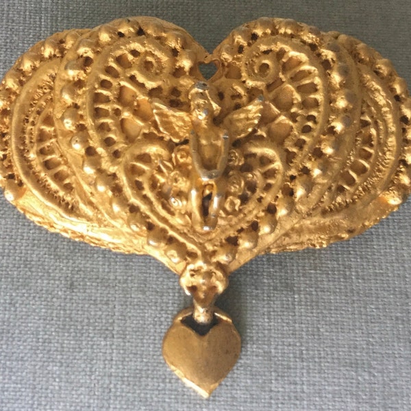 Victorian KIMBERLEE KELLER Signed Baroque HEART & Winged Angel Cherub Charm Belt Buckle Gold Metal Vintage Designer Couture Love Valentines