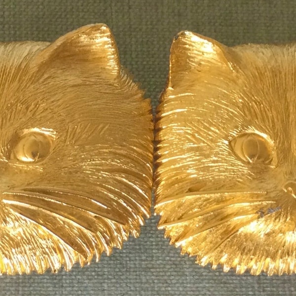 Cutest Douglas PAQUETTE Signed KITTY CAT’s Faces Interlocking Belt Buckle Gold Metal Vintage Designer Runway Couture Animal Big Statement