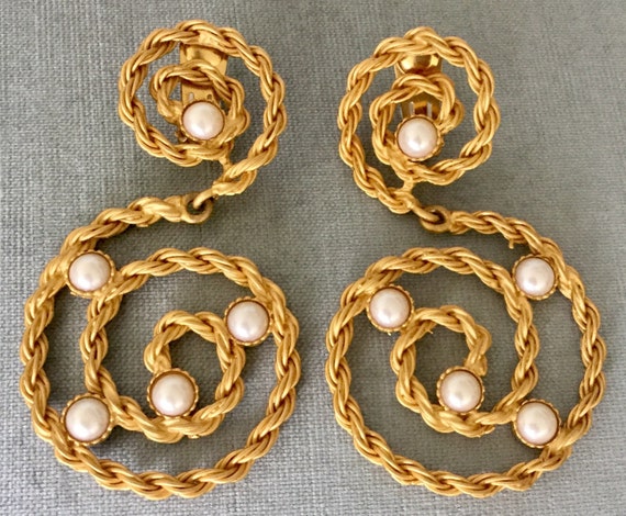 Massive Art Deco ROPE SWIRL & PEARL 3 5/8” Long C… - image 1