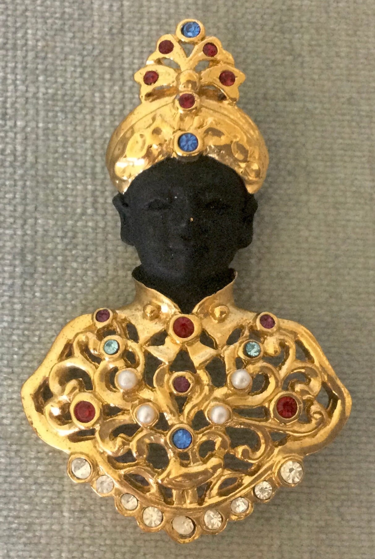 BUTLER サイン入り 宝石付き BLACKAMOOR アフリカンキング ブローチ 