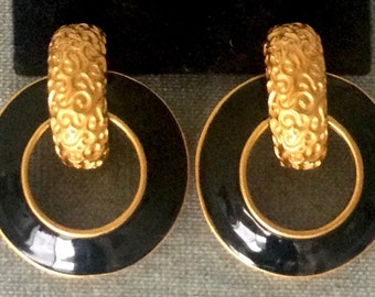 ANNE KLEIN Signed BYZANTINE Doorknocker Black Enamel Drop Dangle Hoop Earrings Gold Metal Vintage Designer Runway Couture Big Statement Lion