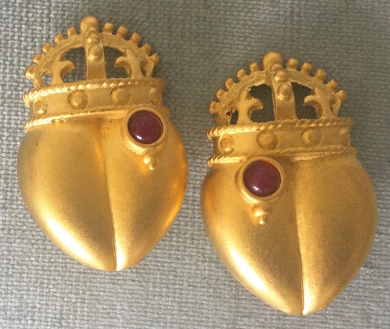 Stunning ROYAL HEART With CROWN & Ruby Red Glass … - image 2