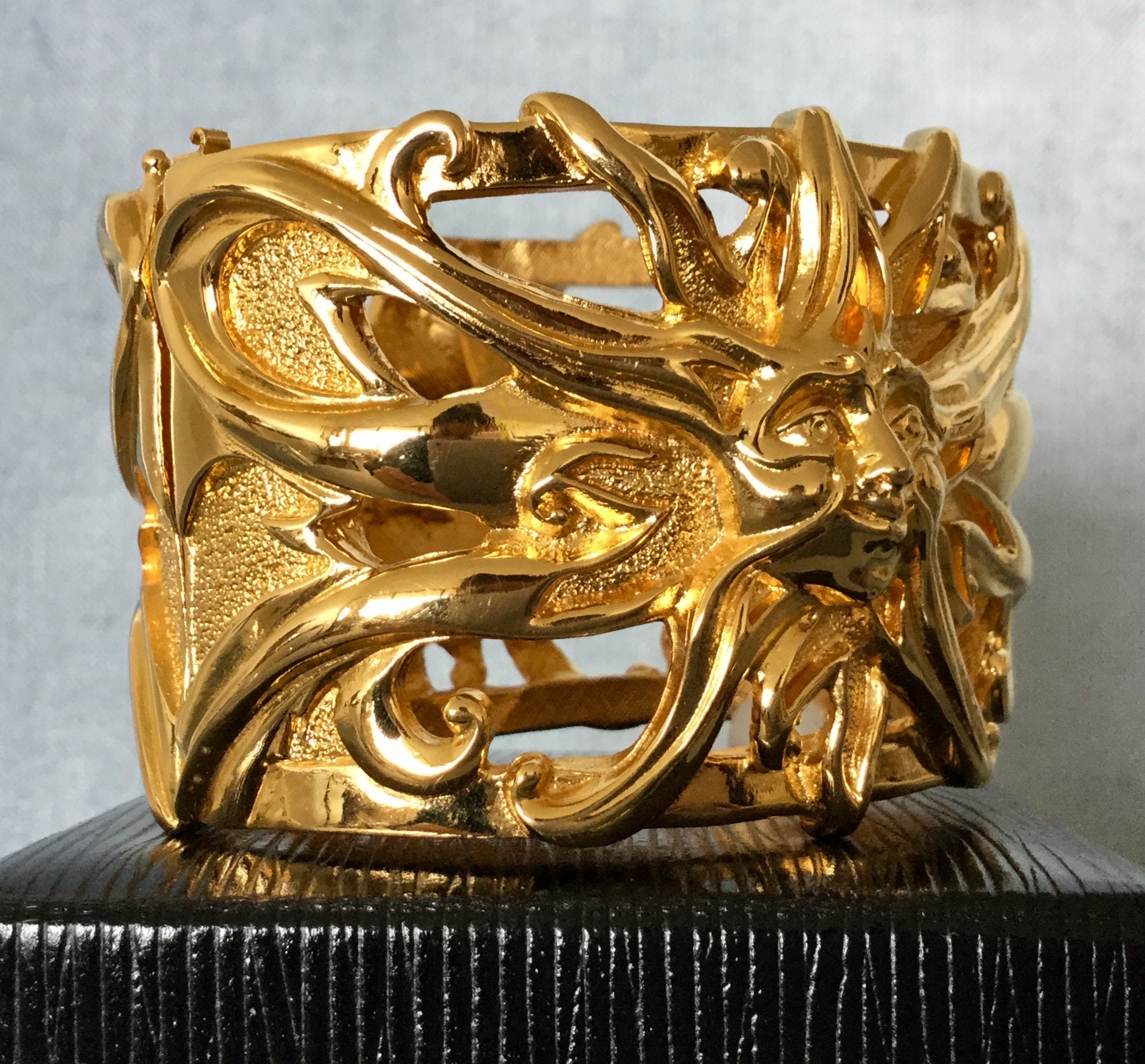 Iconic FENDI Signed SUN FACE 2 Wide Cuff Bracelet 18K - Etsy Iconic FENDI Signed SUN FACE 2 Wide Cuff Bracelet 18K - Etsy