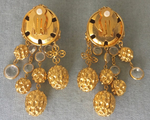 Massive 3 5/8” JRM Signed BAROQUE CLUSTER Shoulde… - image 4