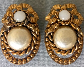 Massive BUTLER & WILSON Signed BOW Baroque Pearl Glass Cabochon Victorian Drop Clip Earrings Gold Metal Vintage Designer Runway Couture