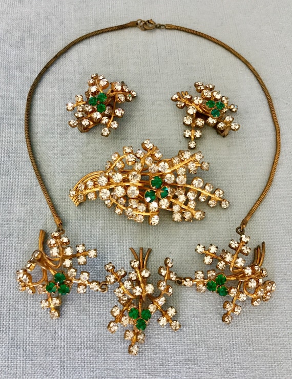 Sparkling Diamanté Emerald Leaves NECKLACE EARRING