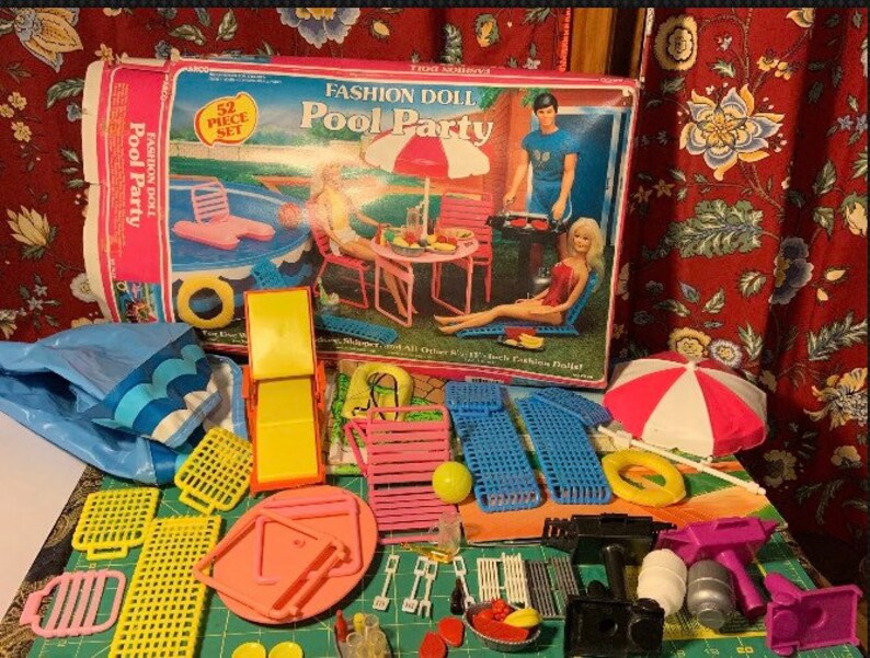 barbie pool party set