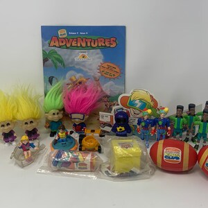 Burger King Kids Club Lot - Trolls Figures Magic Trick Spin Top Footballs Adventures Magazine