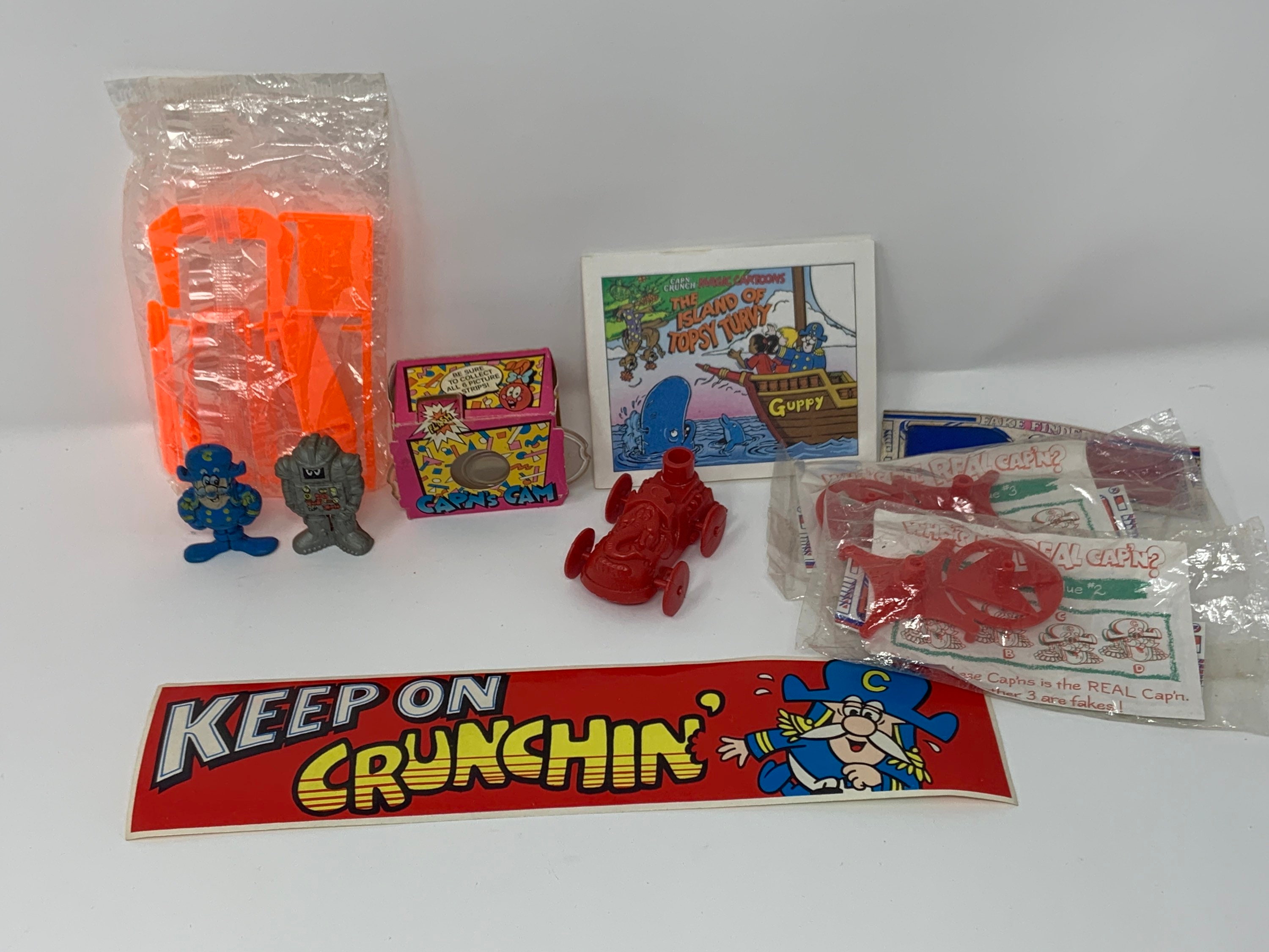 Cap'n Crunch Cereal Prize Lot - Figures Balloon Racer Cap'n Cam