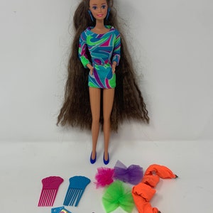 Vintage Mattel 1991 Totally Hair Barbie Teresa Doll Shoes Comb