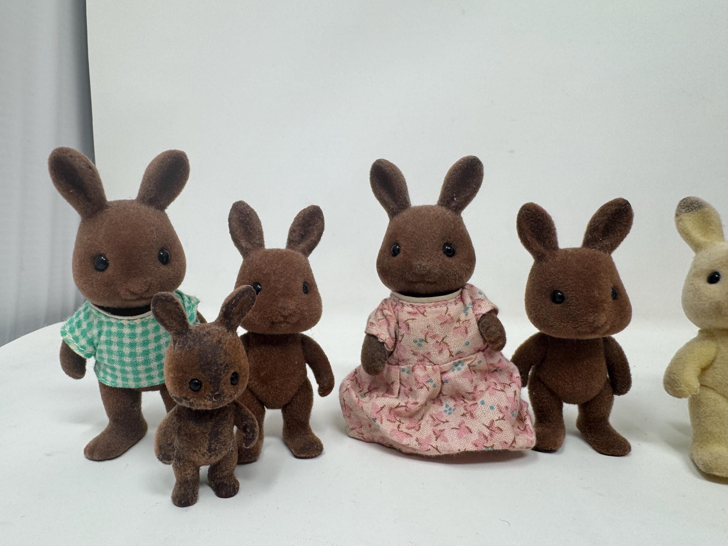 コンのお家ページ　 Maple Bunny S 11 Pc Bunny Family Lot - Maple Town Story / Sylvanian Families