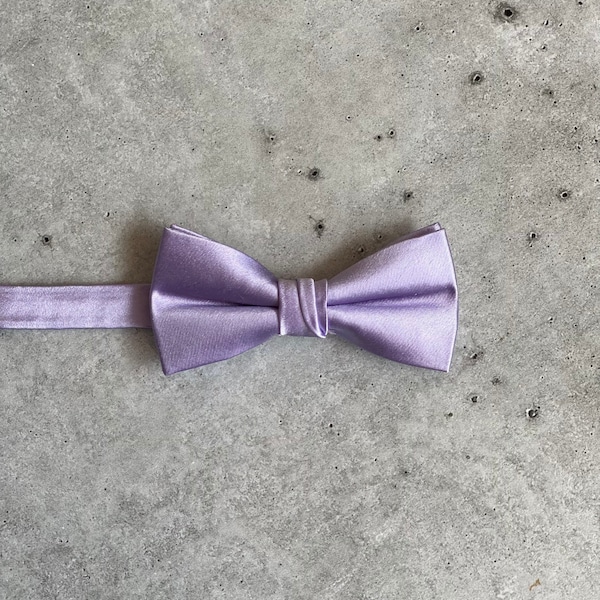 Iris Lavender Satin Silk Bow Ties for Men Wedding Bow Ties For Groomsmen Bohemian Wedding
