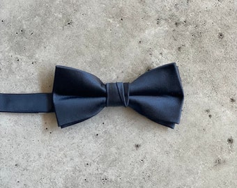 Galaxy Blue Satin Silk Bow Ties for Men Steel Blue Wedding Bow Ties For Groomsmen Bohemian Navy Wedding