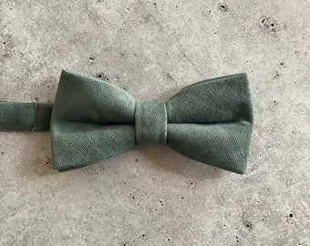 Eucalyptus green Bow Tie for wedding groom, groomsmen and Ring Bearer outfit Rustic Elegance, Micro Weddings, Forest Wedding