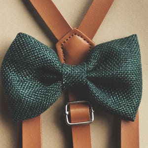 Brown Suspenders with Green Bow Tie for Groomsmen Gifts Leather Suspender and Bowtie Set Outfits Suspenders for Men Suspenders for Women image 2