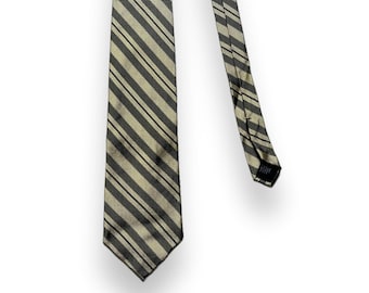 Gravata de seda vintage BROOKS BROTHERS ~ Listrada Repp ~ Estilo Preppy/Ivy/Tradicional ~ Gravata ~ Regimental