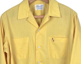 Vintage 1950s Rayon Gabardine Sport Shirt ~ Size M ~ Loop
