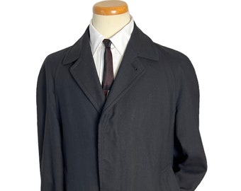 Vintage 1960s "ALLIGATOR SPECIAL Raglan Wool Trench Coat ~ 38 to 40 ~ Jacket / Raincoat ~ Preppy / Trad / Ivy ~