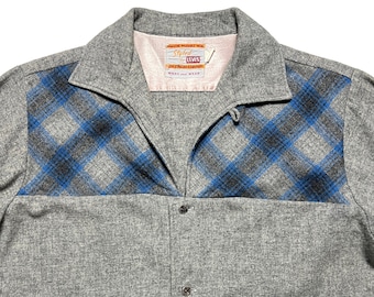 ヴィンテージ 1950 年代 LEVI&#39;S ウール フランネル スポーツ シャツ ~ M ~ チェック柄 ~ ループ / キャンプ カラー ~ ロカビリー ~ イタリアン カラー ~ チェック柄 ~ ビッグ E 時代