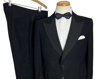 Vintage 1930s Wool 2pc Peaked Lapel Tuxedo ~ 38 Short ~ Suit / Tux ~ Wedding ~ Art Deco ~ Button-Fly Pants ~ 30s