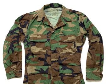 Vintage US Army Camouflage Jacket ~ size Small Reg ~ Military Uniform ~ Woodland Camo ~ Coat ~