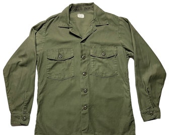 Vintage 1970s OG-107 US Army Utility Shirt ~ fits M ~ Military Uniform ~