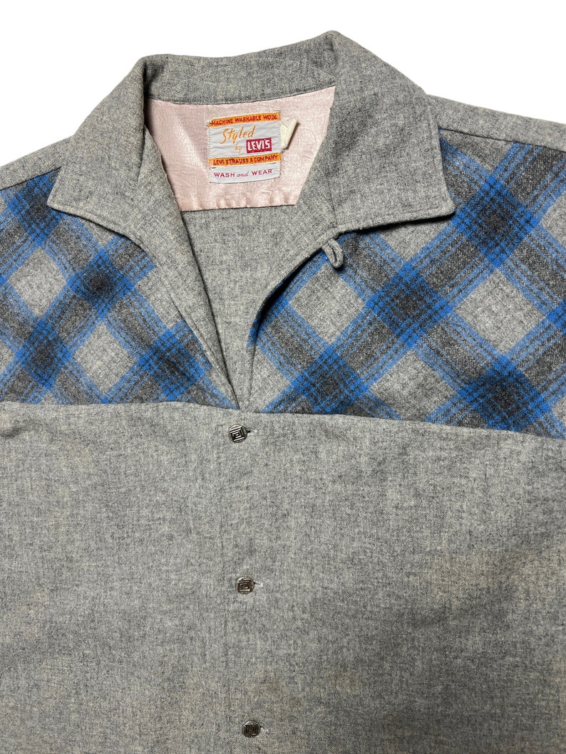 Vintage 1950s LEVI'S Wool Flannel Sport Shirt M Plaid Loop / Camp Collar Rockabilly Italian Collar Plaid Big E Era image 5