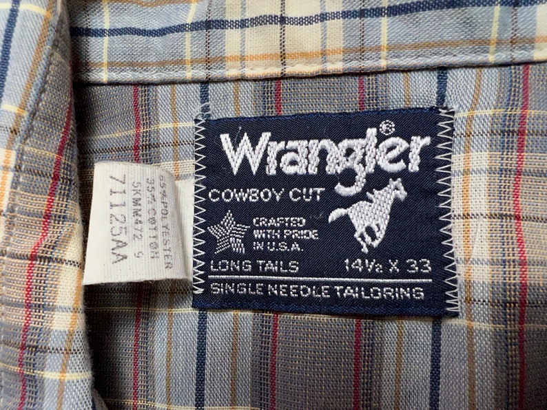 Vintage USA Made WRANGLER Plaid Western Shirt men's S / women's M Cowboy Rockabilly / Ranch Wear Snap Button image 3