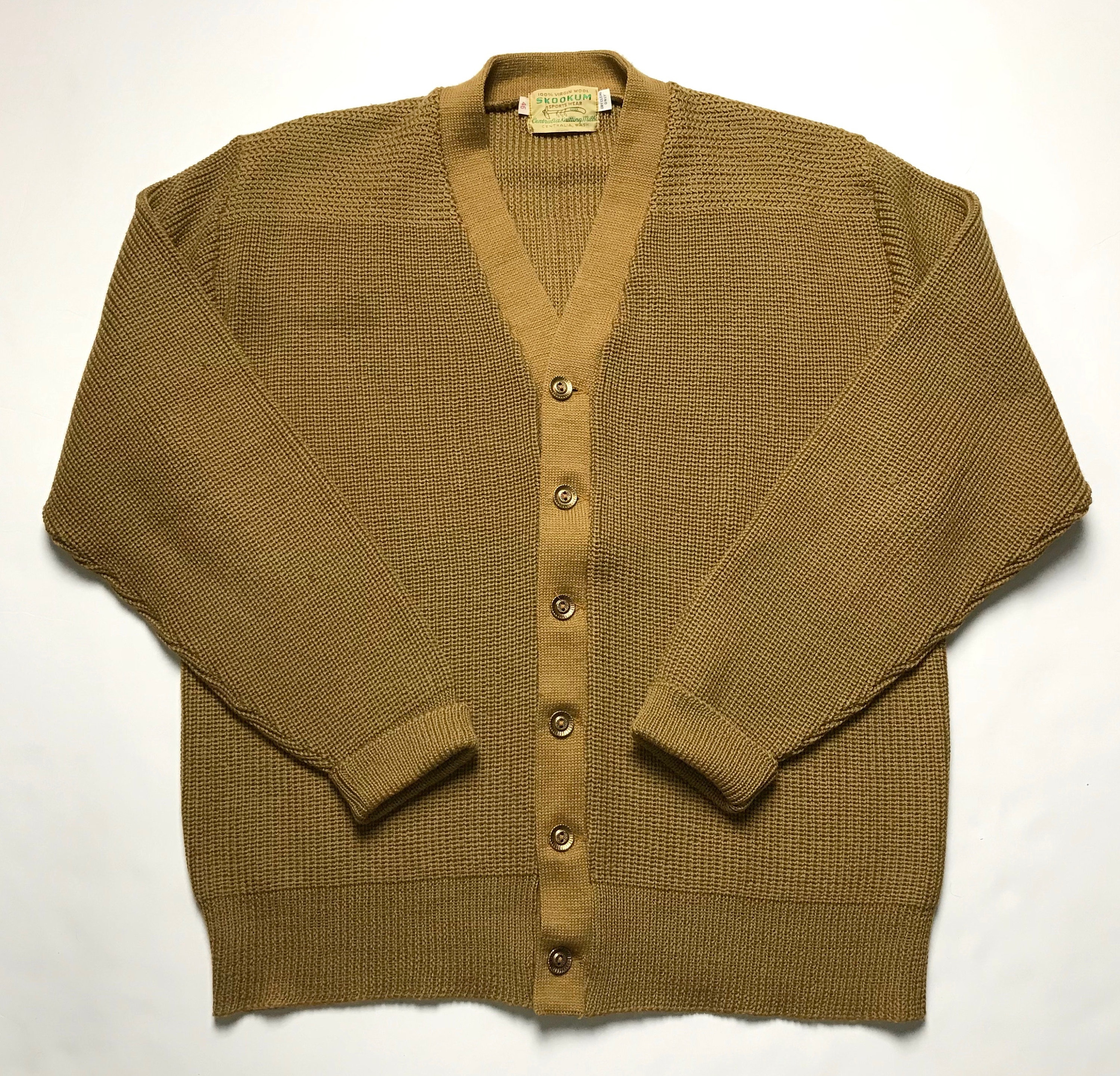 Vintage 1950s/1960s SKOOKUM Centralia Knitting Mills Cardigan size