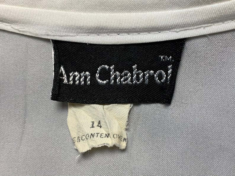 Vintage Women/'s Button-Up Shirt ~ size M to L ~ Basic Minimalist ~ Blouse ~ Tuxedo Tux ~ Ann Chabrol