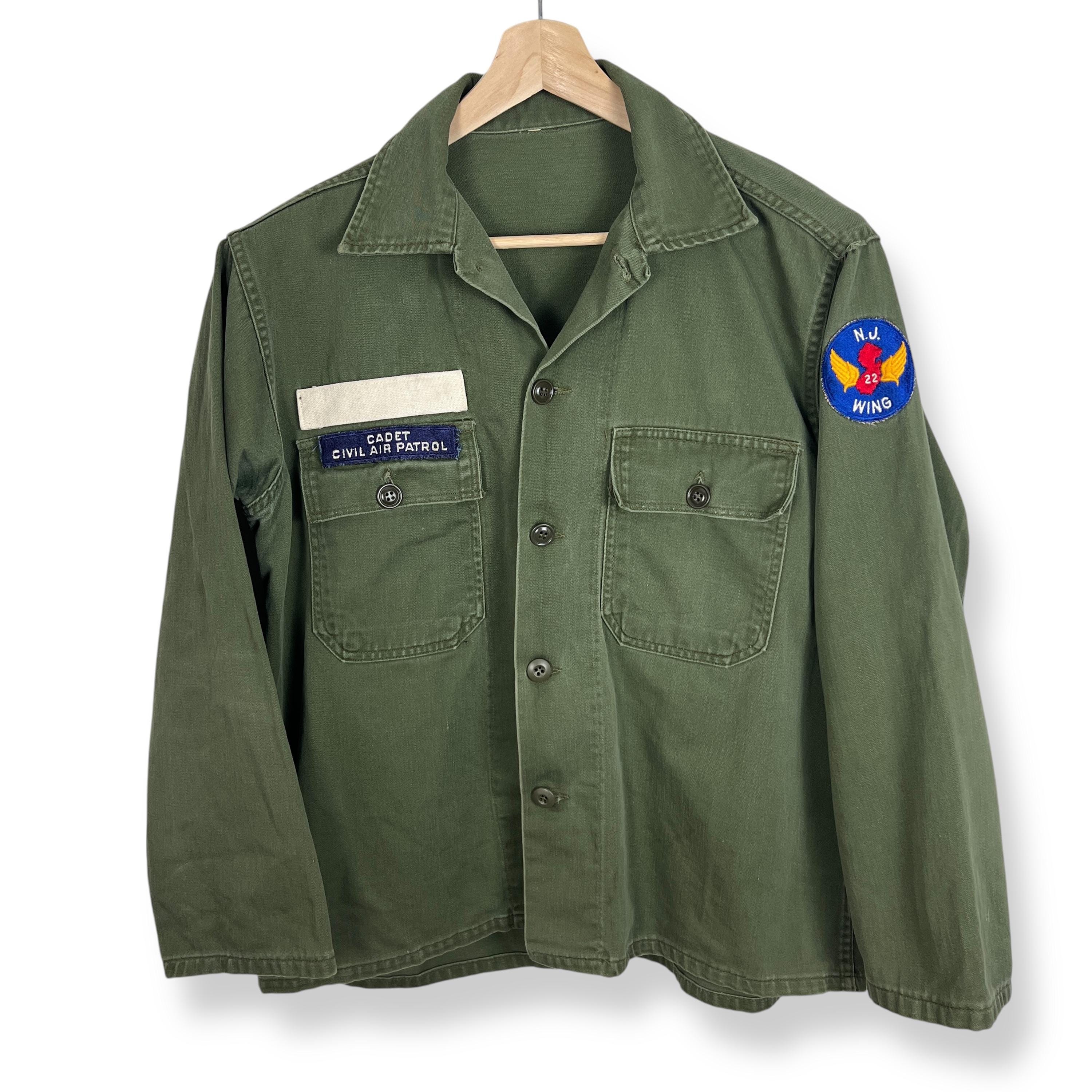 ★アメリカ軍＊ＣＡＰ/民間航空パトロール＊士官候補生肩章（実物） Amazon.co.jp: アメリカ軍CAP民間航空パトロール士官候補生肩章