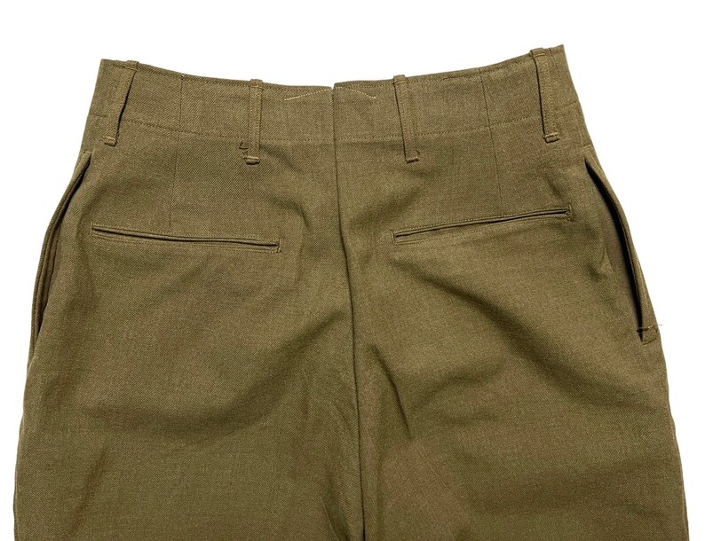 Vintage WWII US Army OD Wool Field Trousers / Pants measure 31.5 Waist Button-Fly Military Uniform 1940s / 40s 31 32 Waist image 6