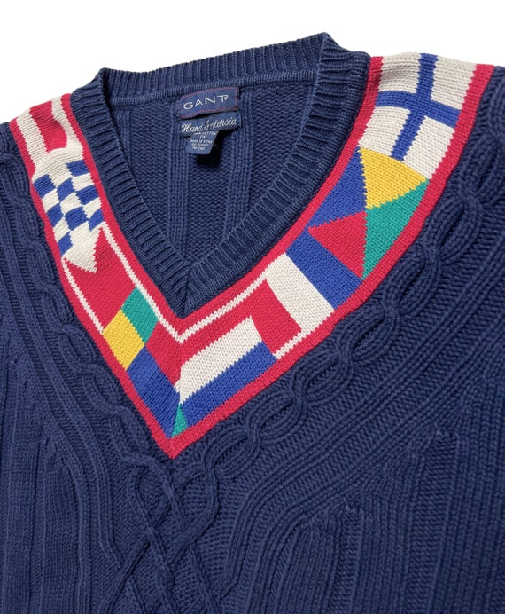 Vintage 1990s GANT Hand Intarsia Cable Knit V-Nec… - image 3