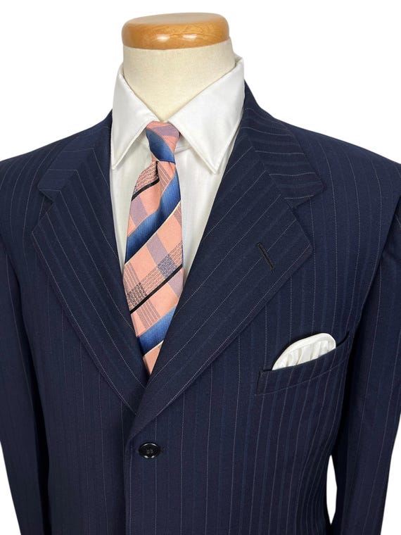 Vintage Dated 1947 Custom Tailored Wool Sport Coa… - image 2