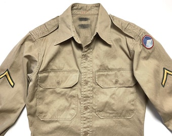 Vintage 1950s US ARMY Cotton Twill Field Shirt ~ size XS ~ Military Uniform ~ Patches ~ Korean War ~ Khaki