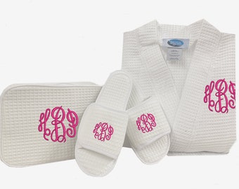 Mom Gift Set, Monogram Waffle Weave Robe, Personalized Spa Wrap, Monogram Slippers, Make Up Bag, Mothers Day Gifts for Women,