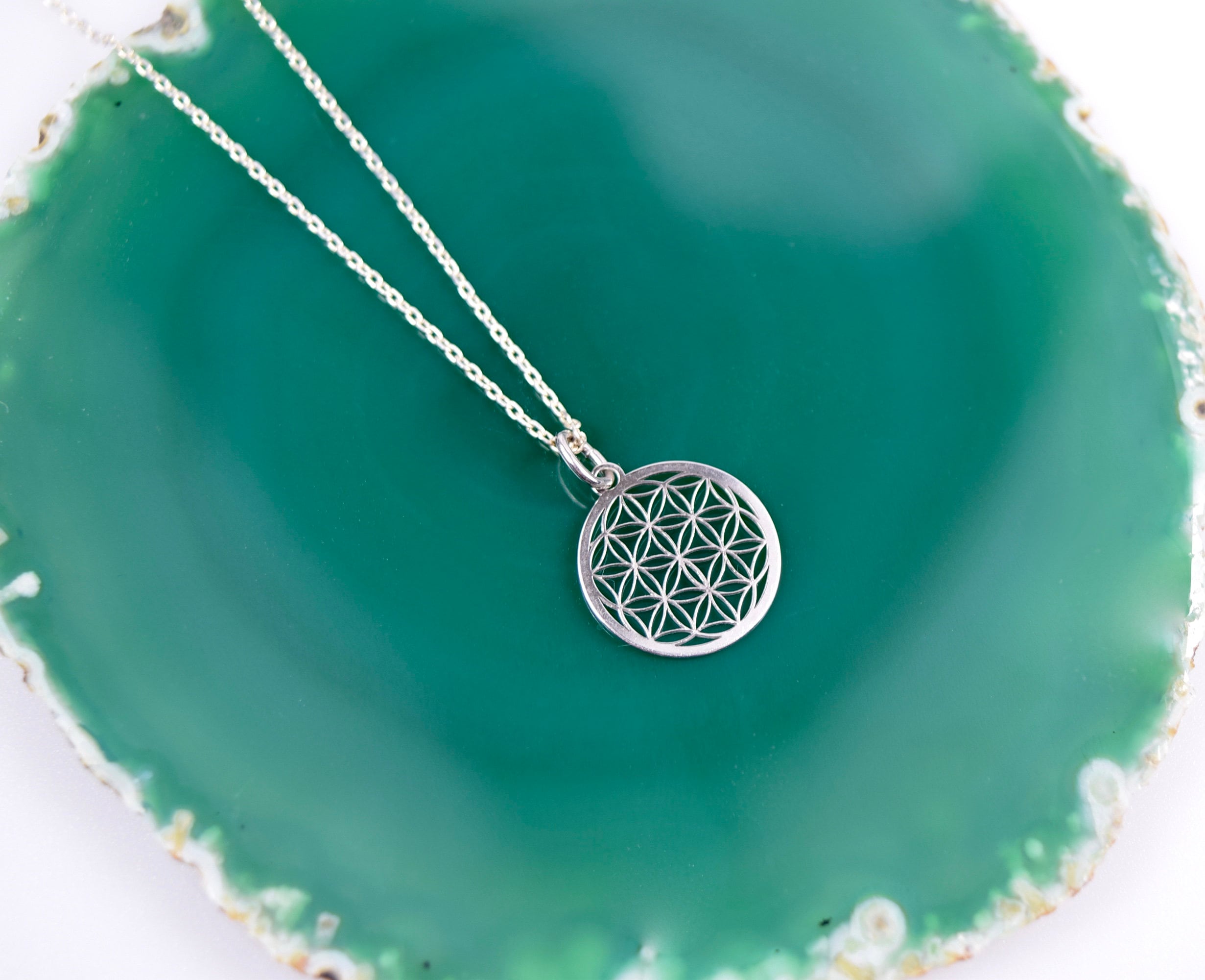 Kette echt Silber 925 Blume des Lebens Mantra Medaillon - Etsy.de