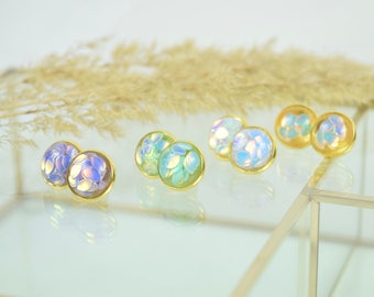 Stud earrings gold cabochon glitter leaves