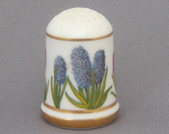 Franklin Porcelain Thimble - Hyacinth  (Flowers of Holland Series)