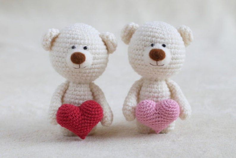 PATTERN SMALL HEART easy crochet amigurumi pattern