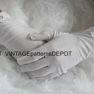 Women's White Formal Gloves Brides for Wedding /Prom / Evening Gloves with applique /faux pearl /SILVER beads /one size